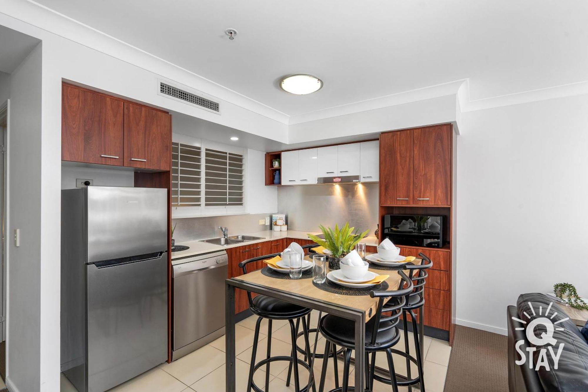 Chevron Renaissance Surfers Paradise Mid Week Madness Deal - Q Stay Gold Coast Eksteriør bilde