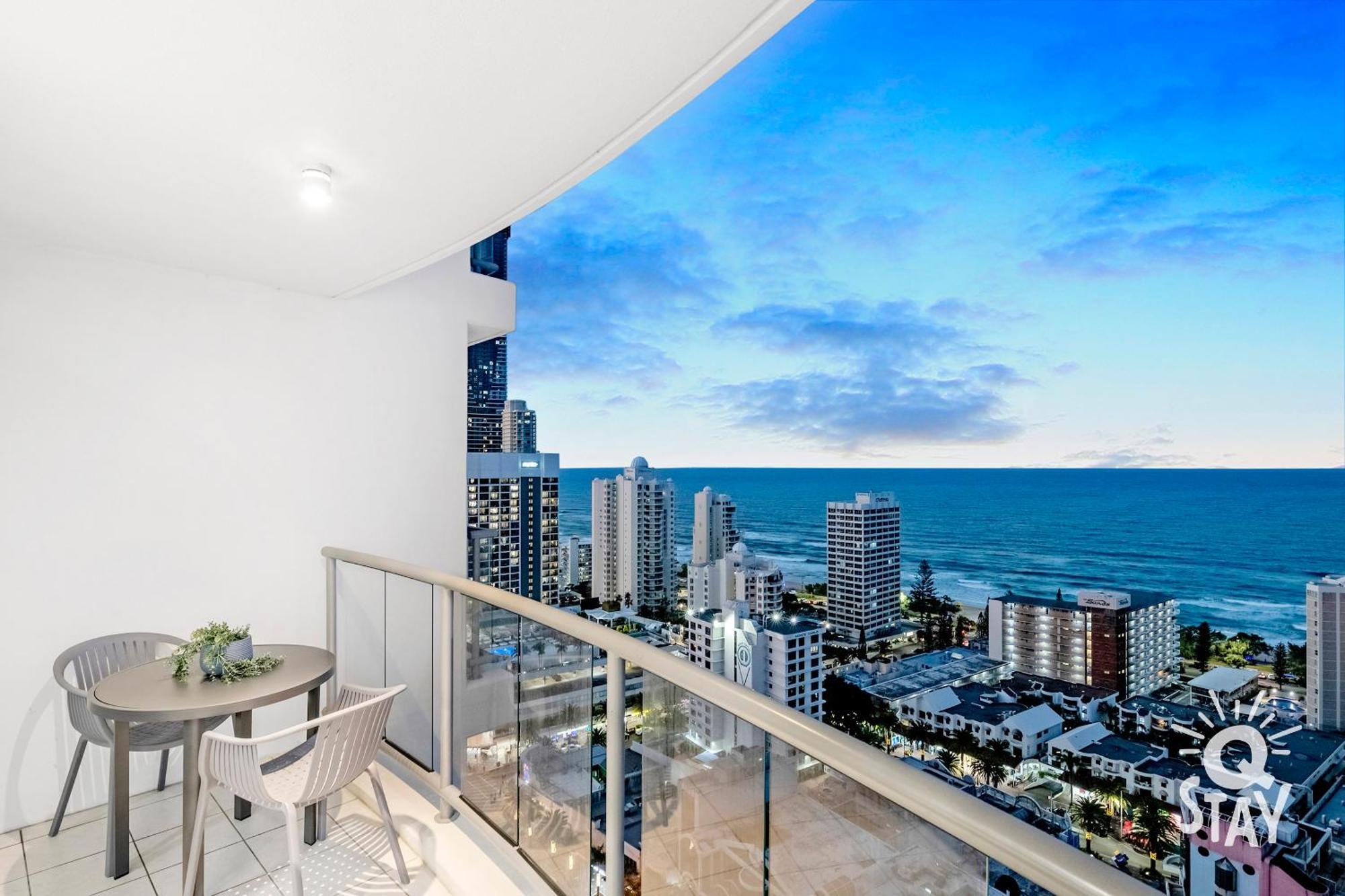 Chevron Renaissance Surfers Paradise Mid Week Madness Deal - Q Stay Gold Coast Eksteriør bilde