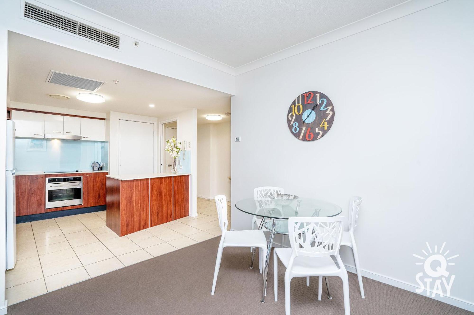 Chevron Renaissance Surfers Paradise Mid Week Madness Deal - Q Stay Gold Coast Eksteriør bilde