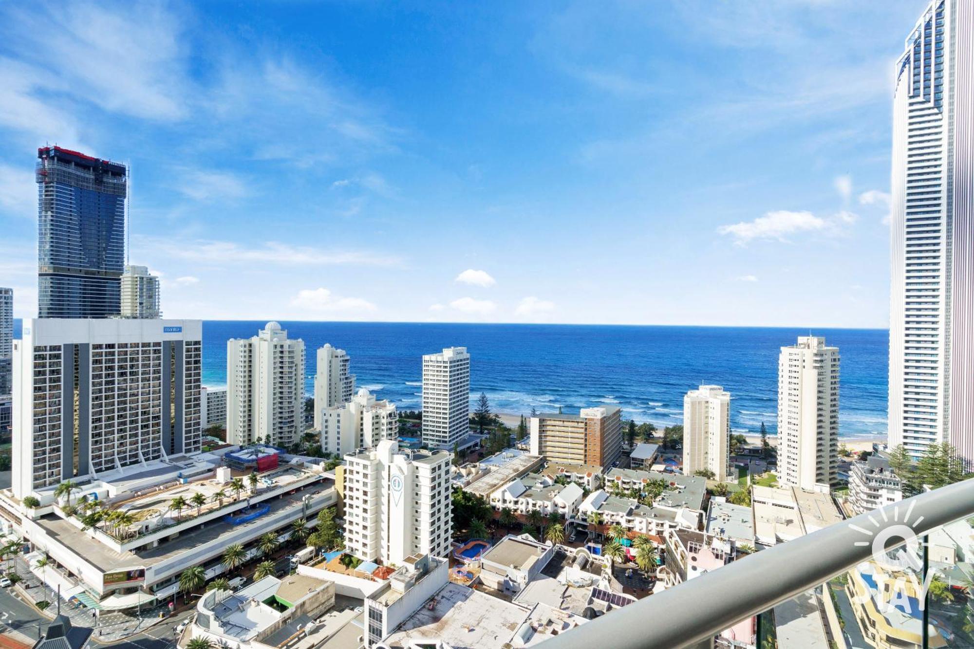 Chevron Renaissance Surfers Paradise Mid Week Madness Deal - Q Stay Gold Coast Eksteriør bilde