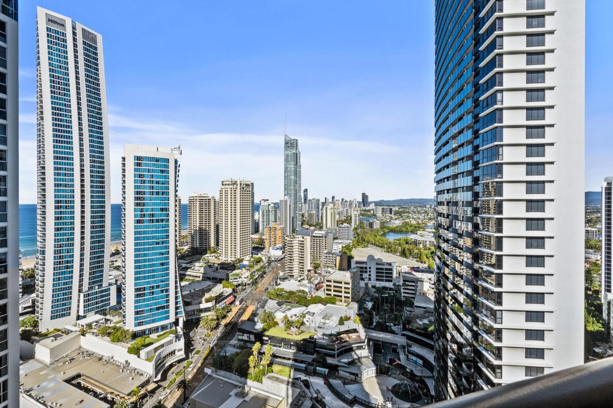 Chevron Renaissance Surfers Paradise Mid Week Madness Deal - Q Stay Gold Coast Eksteriør bilde