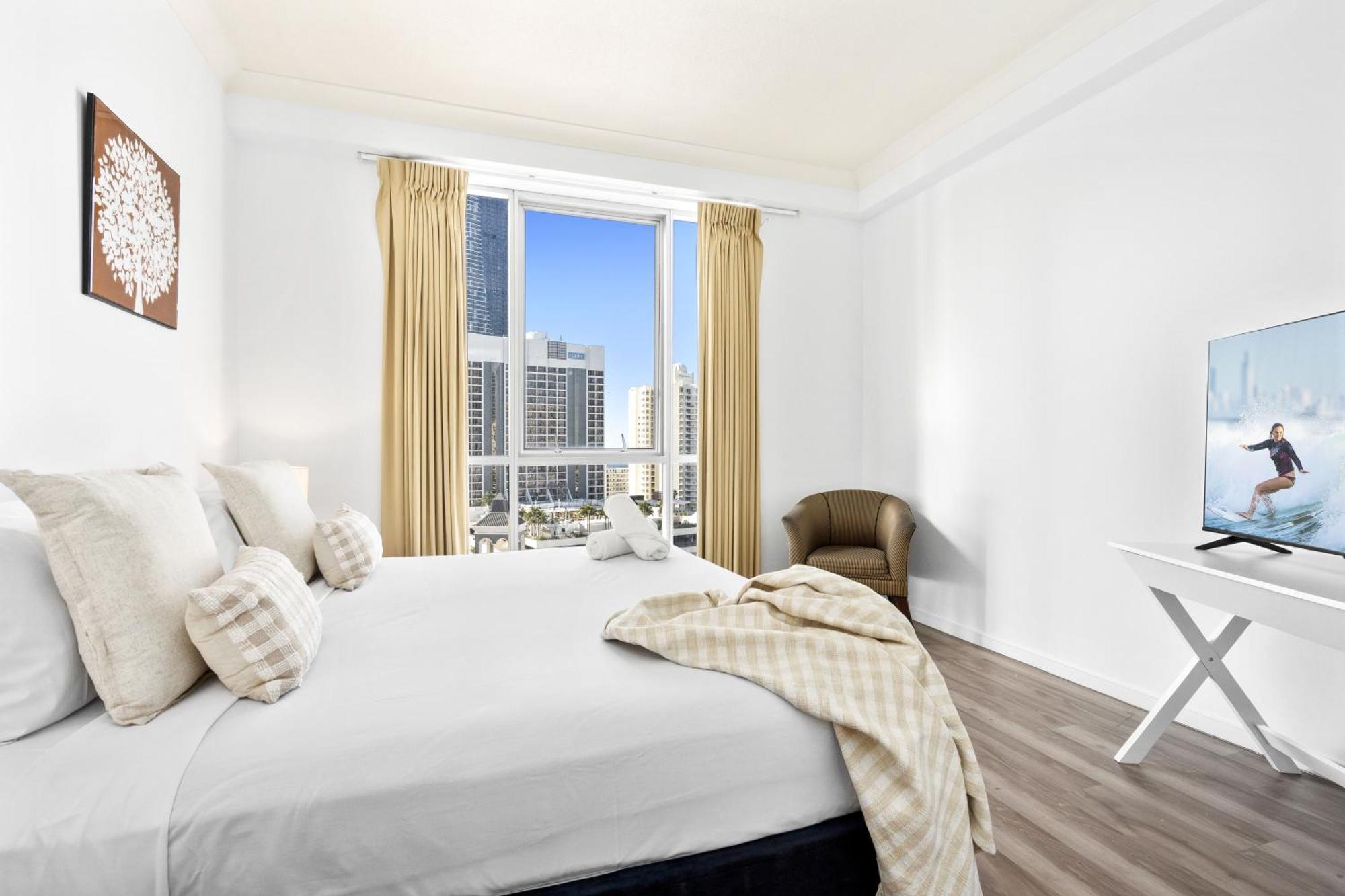 Chevron Renaissance Surfers Paradise Mid Week Madness Deal - Q Stay Gold Coast Eksteriør bilde